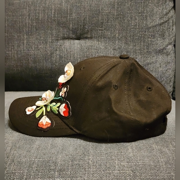 Black Baseball Cap with Floral Embroidery, OOAK Handmade main image 6